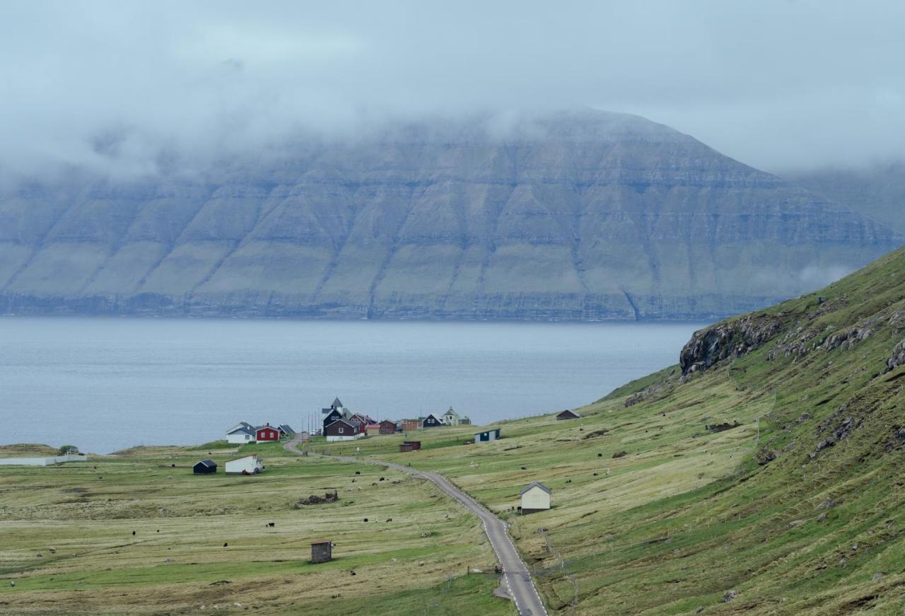 Authentic Faroese House / Unique Location / Nature Hellurnar Esterno foto