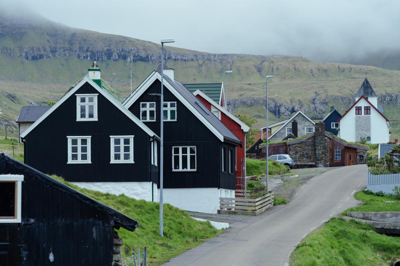 Authentic Faroese House / Unique Location / Nature Hellurnar Esterno foto