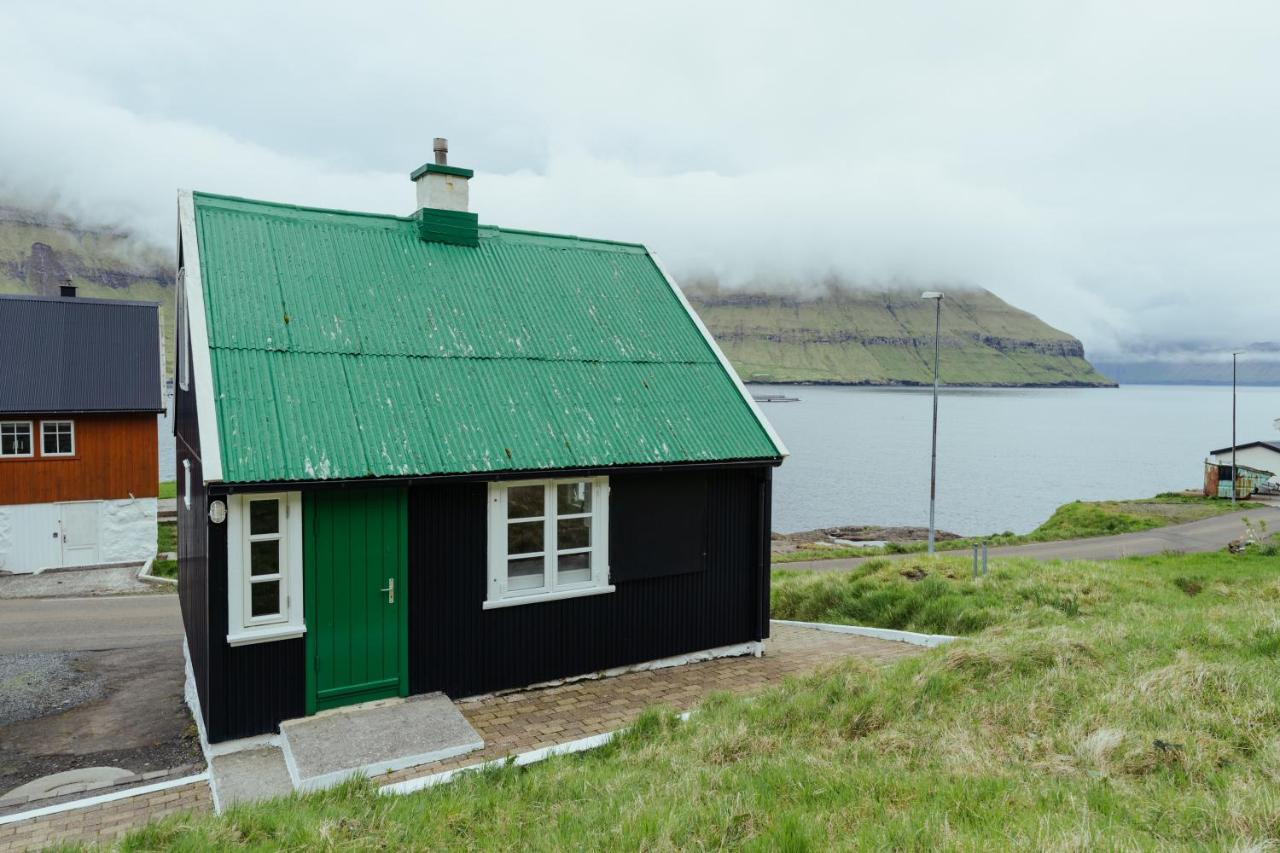 Authentic Faroese House / Unique Location / Nature Hellurnar Esterno foto